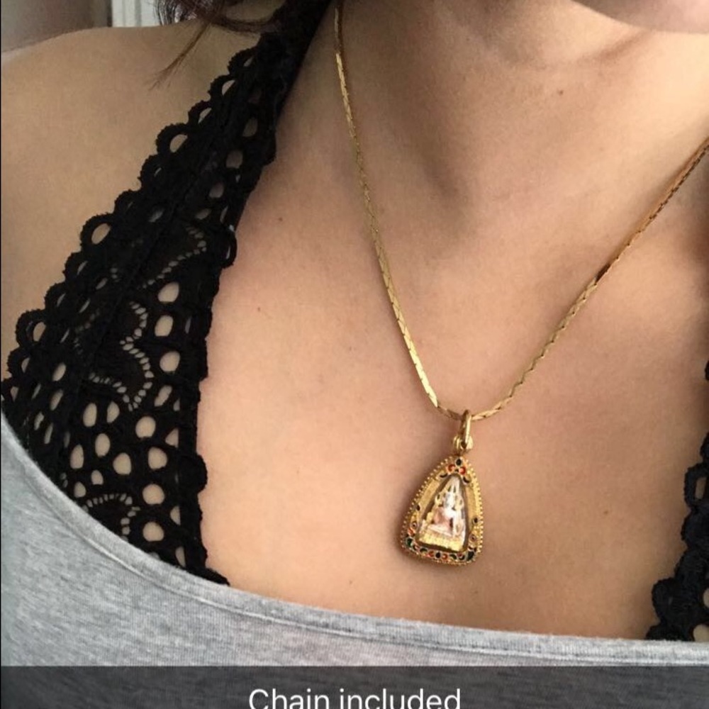 Gold Buddha Pendant with gold chain